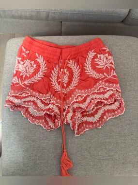 Coral Embroidered Women's Shorts with Lace Trim